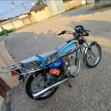 هوندا 125 استارتی
