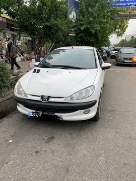 پژو‏، 206 SD‏، V8‏