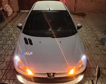 پژو‏، 206 SD‏، V8‏
