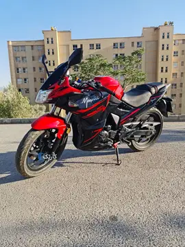 مگلی‏، 200R‏ - تصویر 1