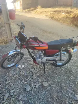 بنلی‏، TNT 150‏ - تصویر 3