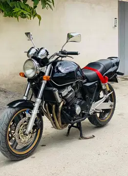 هوندا‏، CB 400‏ - تصویر 1