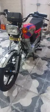 نیرو موتور شیراز‏، احسان 125‏ - تصویر 6