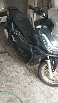کویر موتور‏، AGV 150X‏ - تصویر 2