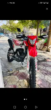 جهان همتا‏، فلات CRF200‏ - تصویر 2