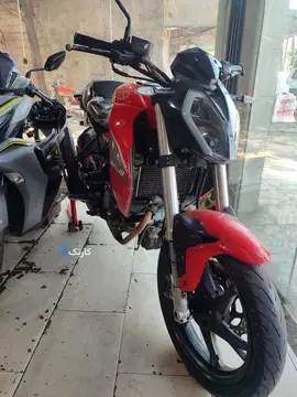 بنلی 180s بیمه یکسال