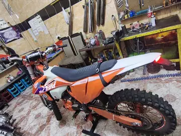 کی تی ام‏، EXC-F 250‏ - تصویر 3