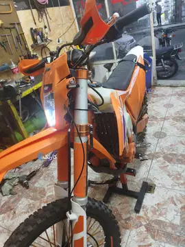 کی تی ام‏، EXC-F 250‏ - تصویر 2