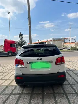 کیا‏، سورنتو‏، 6 سیلندر‏ - تصویر 5