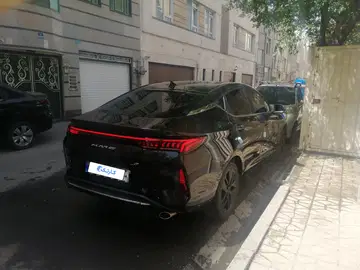 کی ام سی j7 - تصویر 1