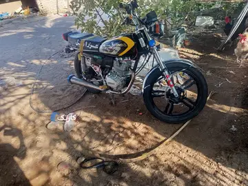 هوندا‏، CD 200‏