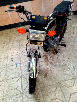 هوندا‏، CD 200‏ - تصویر 4