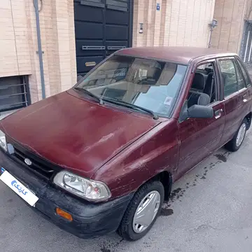 پراید‏، صندوق دار‏