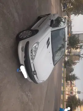 پژو ۲۰۶ تیپ ۲ مدل ۱۳۹۰ - تصویر 6