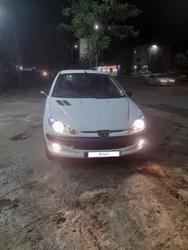 پژو ۲۰۶ تیپ ۲ مدل ۱۳۹۰ - تصویر 1