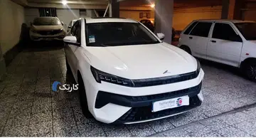 کی ام سی‏، J7‏ - تصویر 2