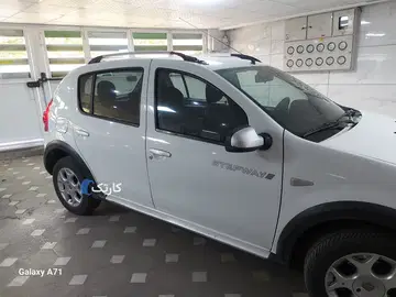 رنو‏، ساندرو استپ وی‏، اتوماتیک‏