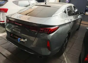 کی ام سی‏، J7‏ - تصویر 4