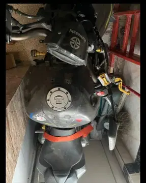 کاوازاکی‏، طرح z1000 - تصویر 2