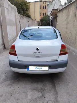 مگان سفید مدل 90 موتور 2000 - تصویر 4
