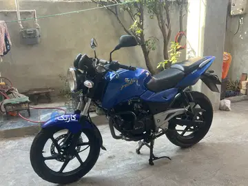 باجاج‏، پالس 180‏