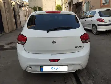 تیبا‏، هاچ بک‏، EX‏