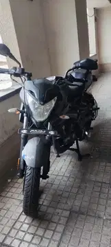 باجاج‏، پالس 200NS‏ - تصویر 1