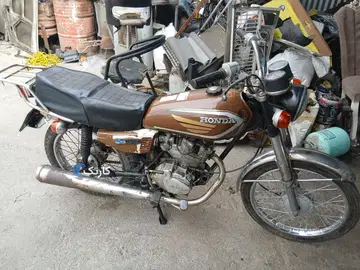 هوندا‏، CG 125‏ - تصویر 2