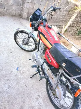 هوندا‏، CDI 125‏ - تصویر 3