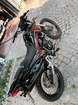 جهان همتا‏، فلات CRF200‏ - تصویر 3