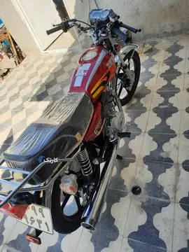 هوندا‏، CB 15۰ - تصویر 4