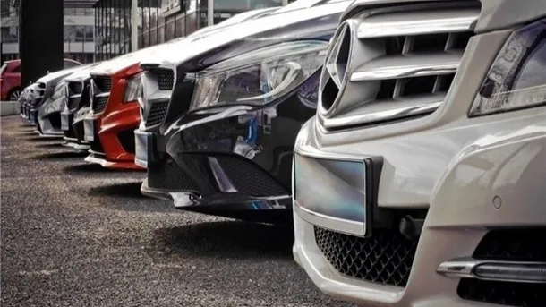 خودروهای بالای ۷.۵ میلیارد تومان مشمول مالیات شدند